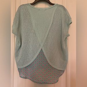 Short sleeve teal blouse